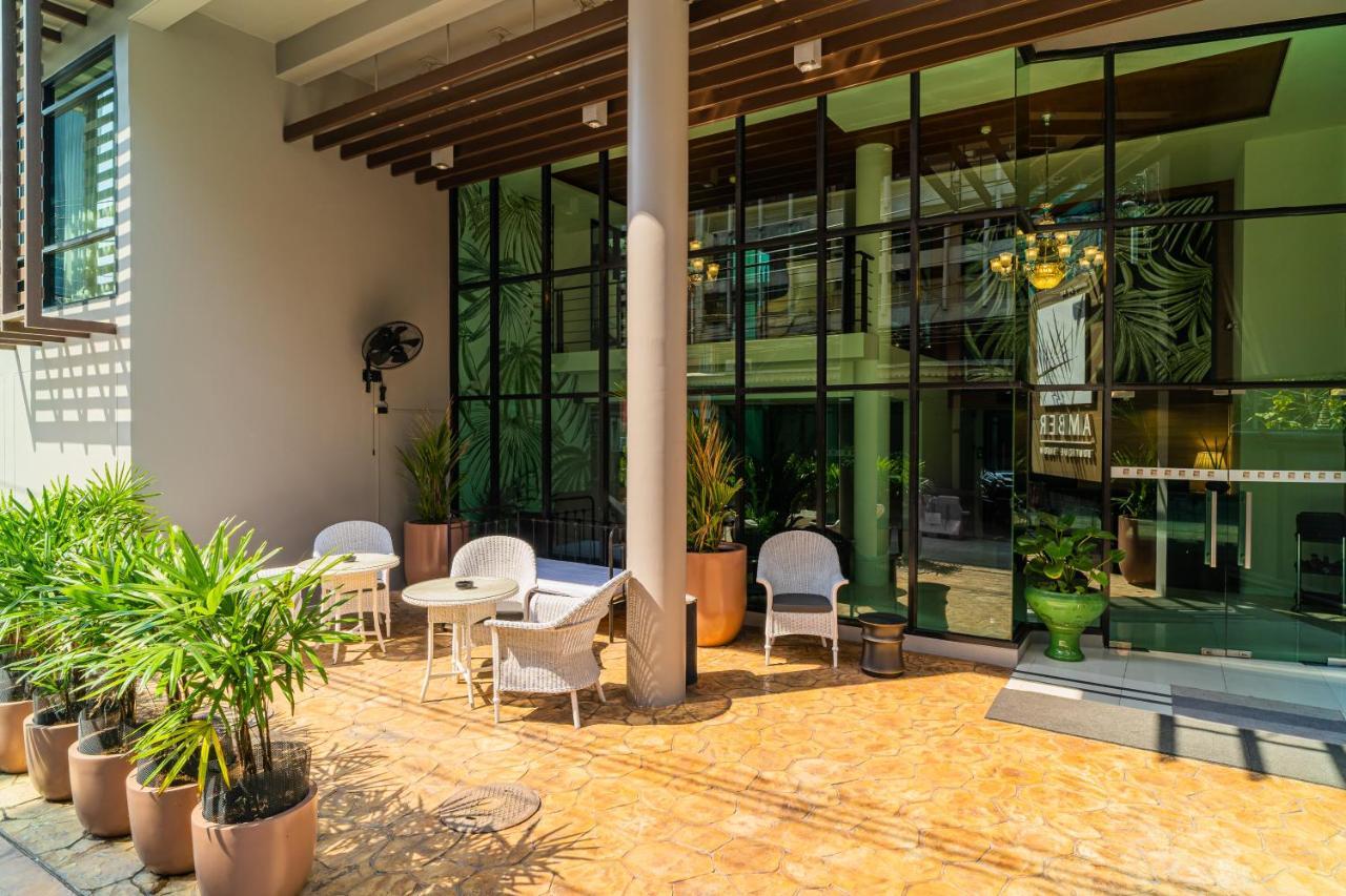 Amber Boutique Silom Hotel Банкок Екстериор снимка