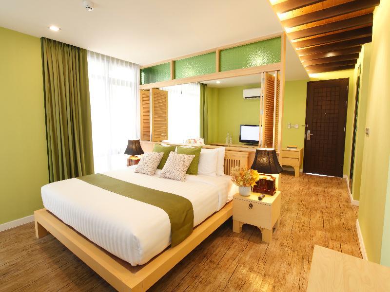 Amber Boutique Silom Hotel Банкок Екстериор снимка